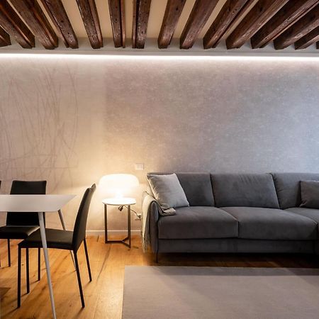 Sant'Angelo Apartment By Wonderful Italy Венеция Екстериор снимка