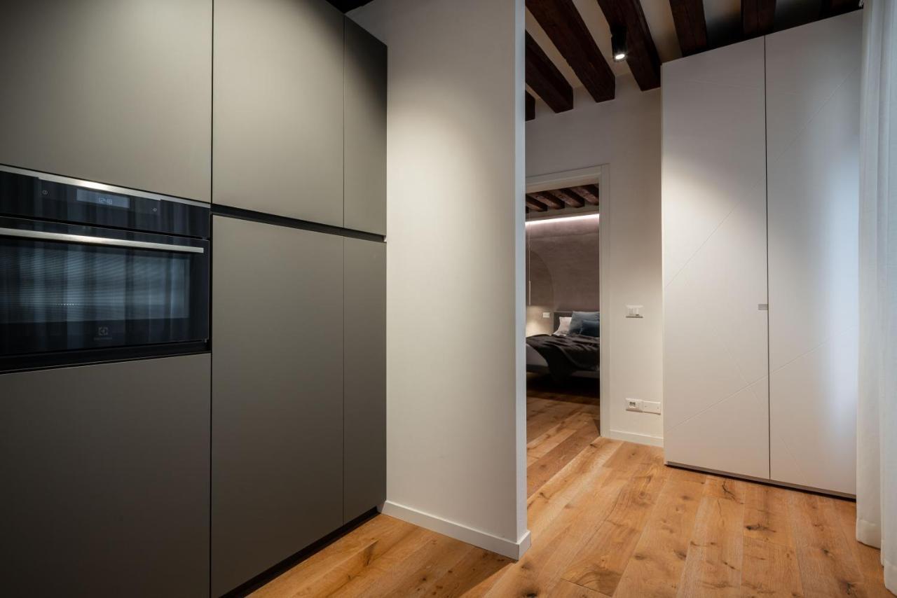Sant'Angelo Apartment By Wonderful Italy Венеция Екстериор снимка