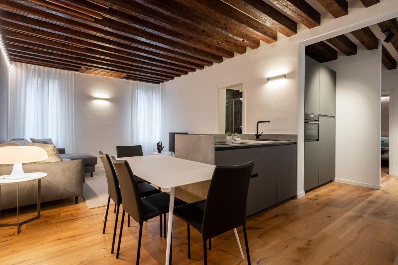 Sant'Angelo Apartment By Wonderful Italy Венеция Екстериор снимка