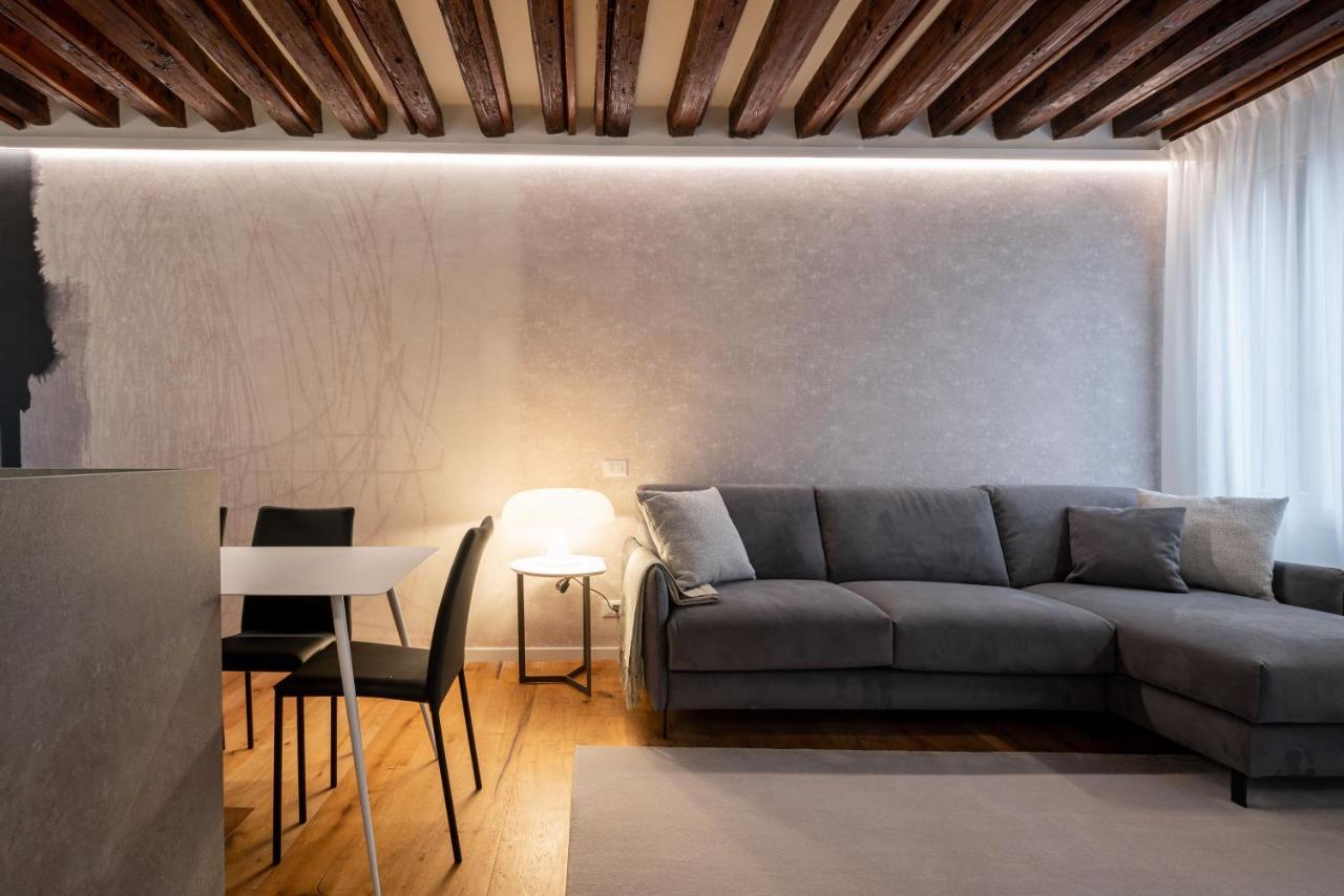Sant'Angelo Apartment By Wonderful Italy Венеция Екстериор снимка
